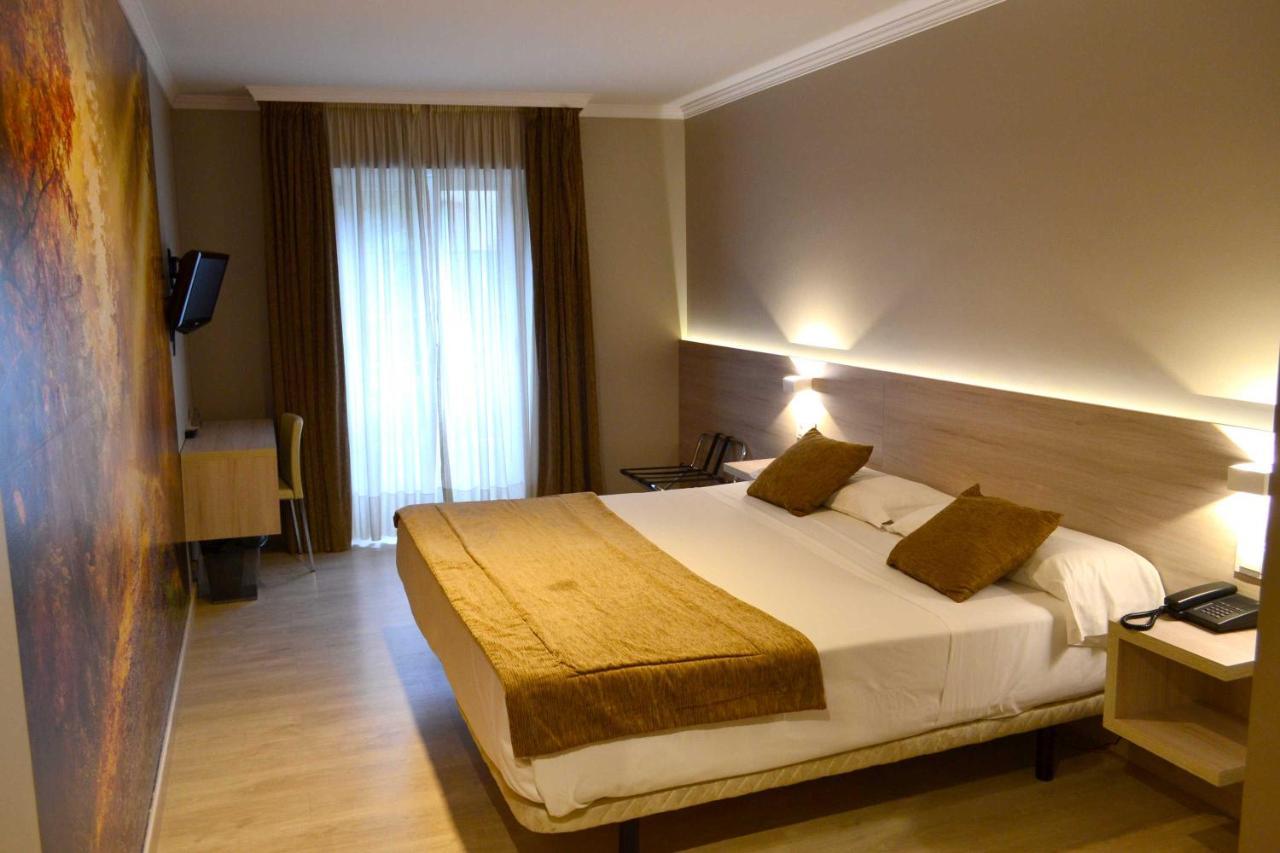 Hotel Alda San Carlos Santiago de Compostela Ngoại thất bức ảnh