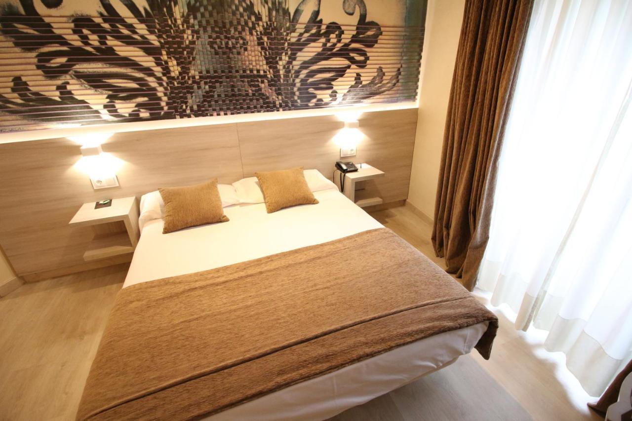 Hotel Alda San Carlos Santiago de Compostela Ngoại thất bức ảnh